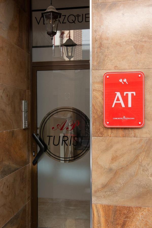 Ap Turist Velazquez Appartement Alicante Buitenkant foto